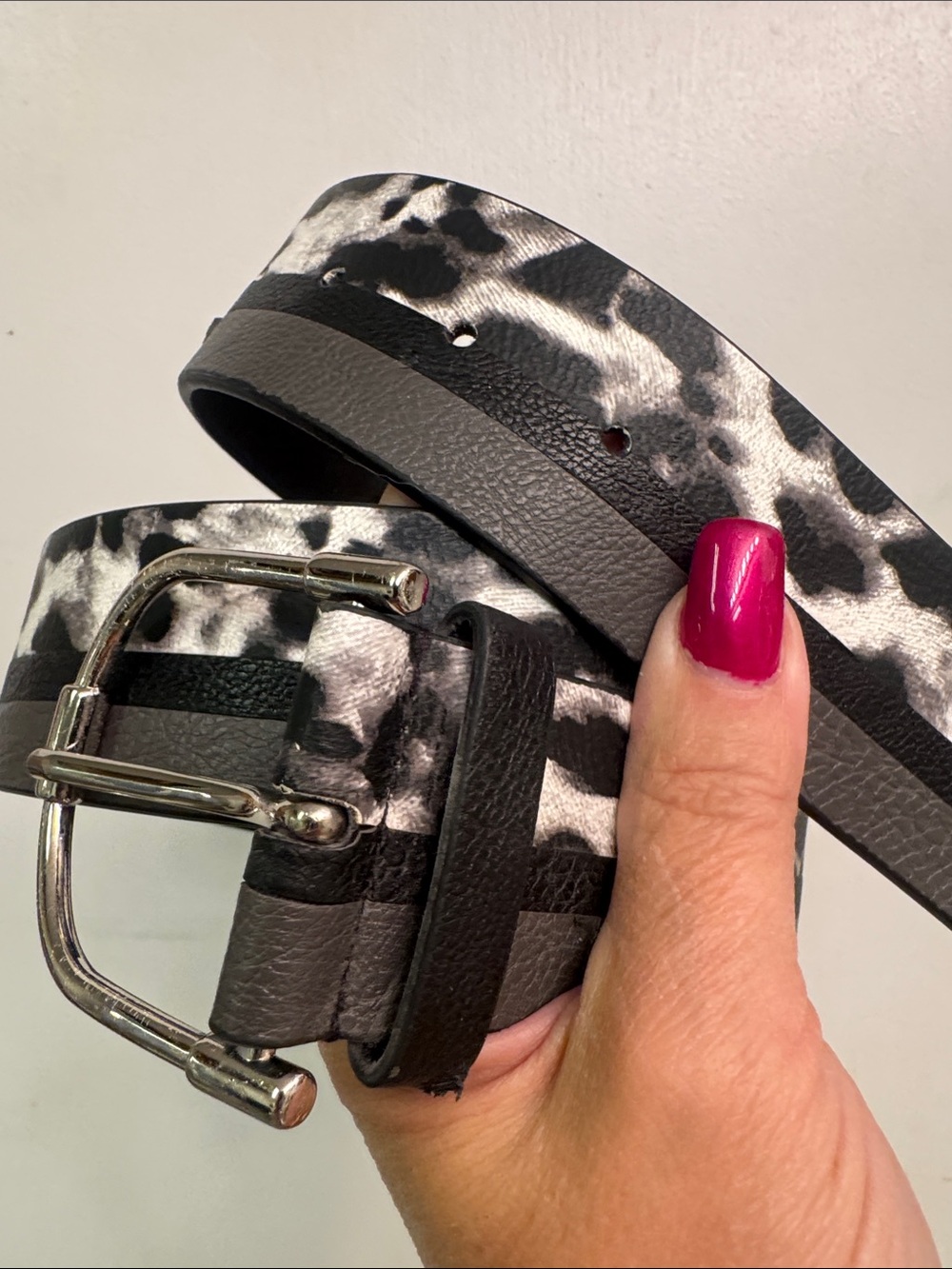 Black & White Cowhide Print Women's Belt - Unbranded